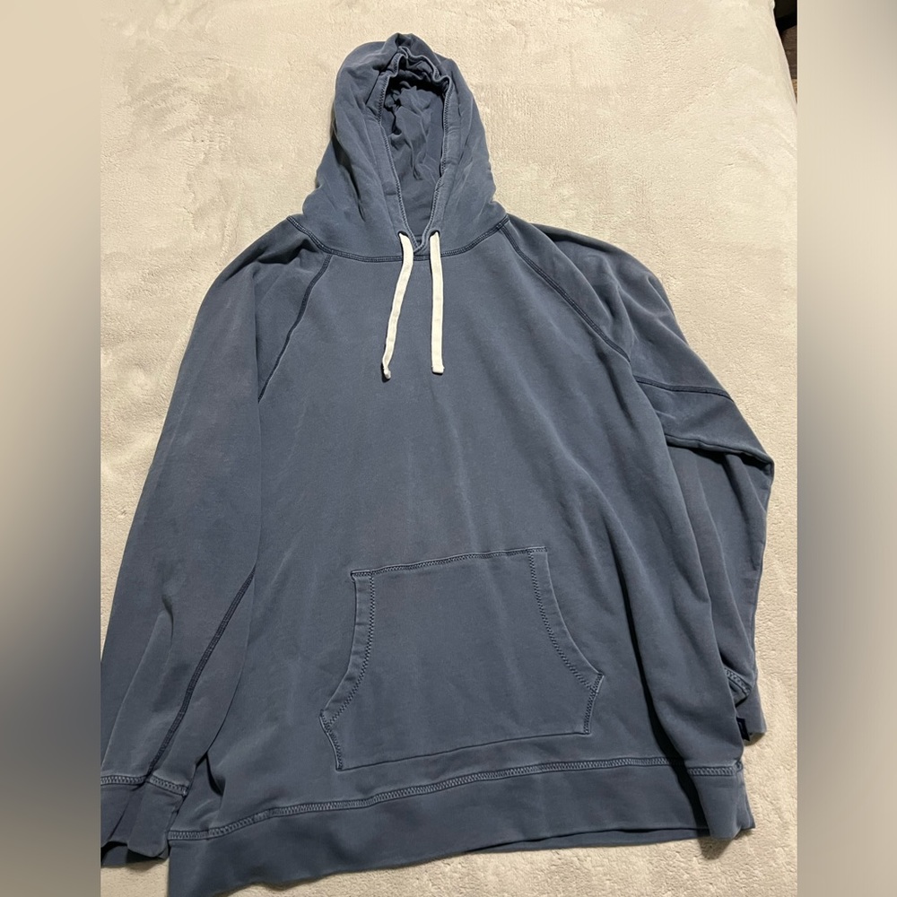 Hooded Long Sleeve Vineyard Vines Shirt